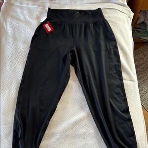 SPANX NWT Black Soft Leggings, size L